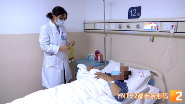 又见野生菌中毒！这个季节有种菌子刚好成熟，云南一男子采回来吃，结果……