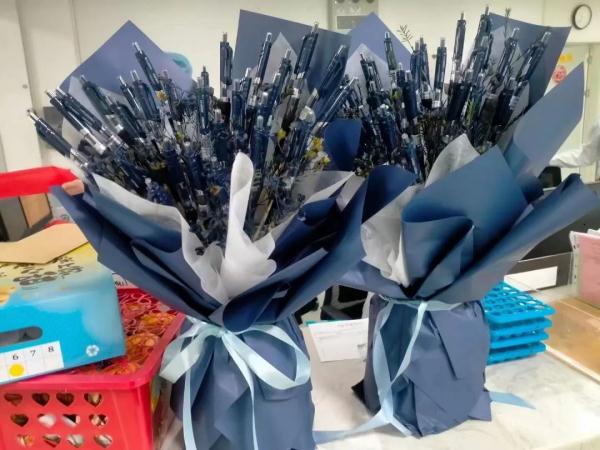 患者送了份礼,医生直呼:无法拒绝! 患者送了份礼,医生直呼:无法拒绝!