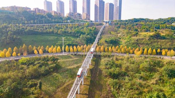 重庆礼嘉时光缆车投入使用