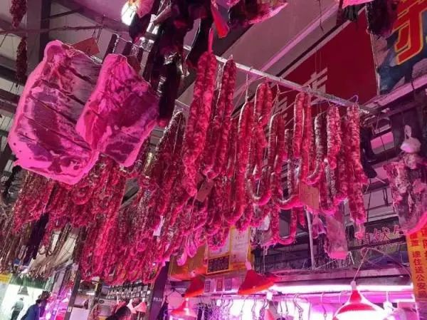 上海“最有年味”菜场年底关闭！阿姨爷叔横跨大半个魔都来买买买