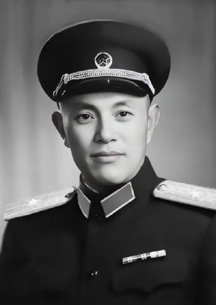 开国少将张力雄110岁生日快乐 开国少将张力雄110岁生日快乐