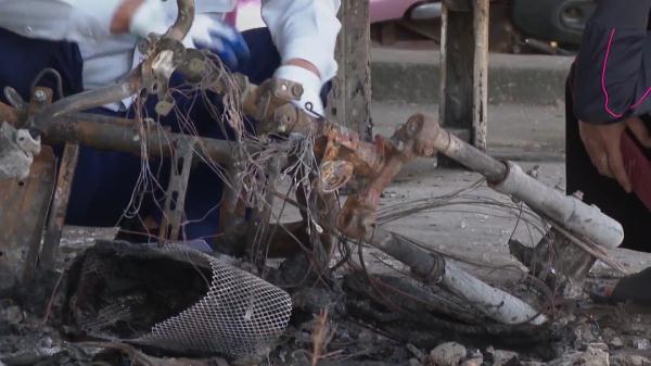 “驿站”深夜起火 店内快递被烧清光