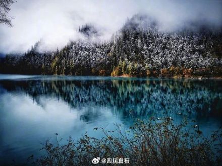 九寨沟银装素裹美如画 九寨沟银装素裹美如画