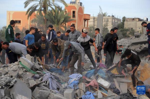 以色列说在加沙地带的军事行动将继续