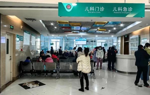 刚刚通报：阳性率持续上升！就诊量激增，多地医院调集人力支援儿科