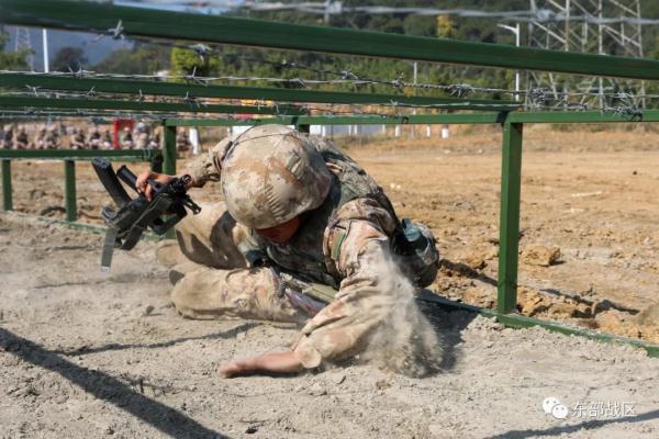 这次比拼，上场的全是营长！