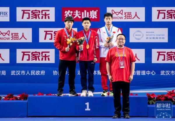 全国跳水锦标赛：程子龙男子个人全能夺冠