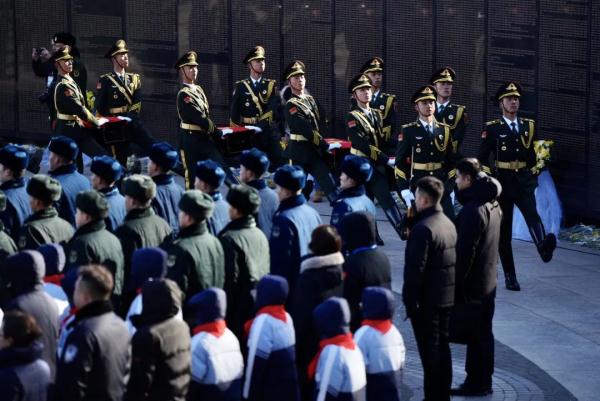 安息吧,英魂! 安息吧,英魂!