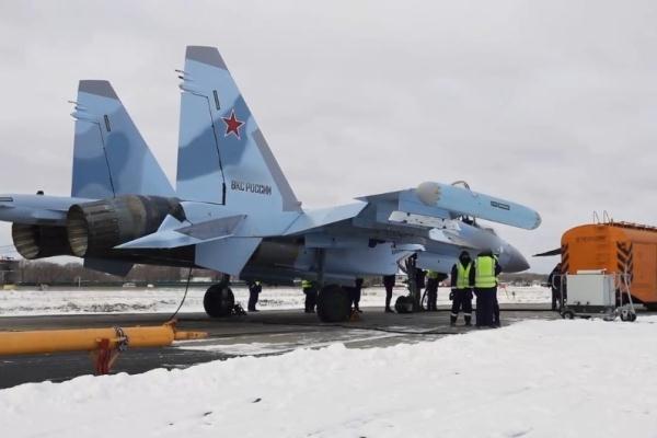 俄罗斯国家技术集团向俄军交付一批苏-35S战机