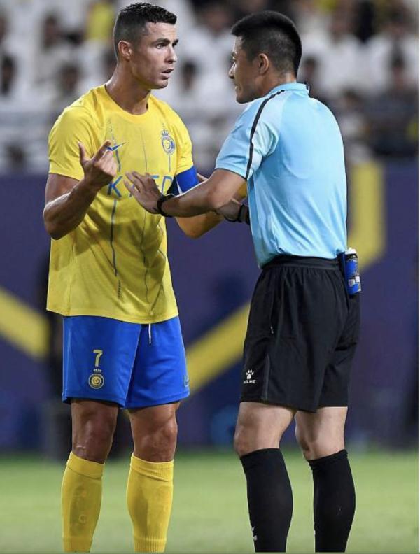 马宁领衔中国裁判组 将赴沙特执法亚冠C罗比赛