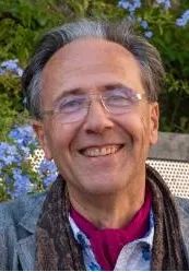 上海新增5位外籍院士，开创细胞死亡研究的华裔女科学家入选