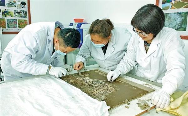 壁画修复 找回千年时光 壁画修复 找回千年时光