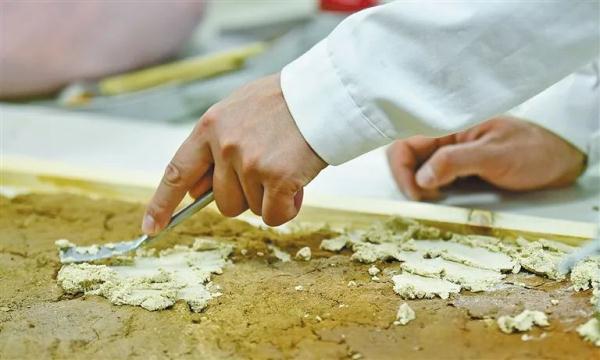 壁画修复 找回千年时光 壁画修复 找回千年时光