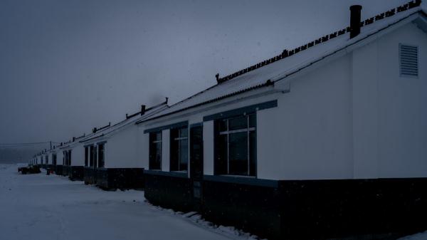风雪寒夜访农家——新华社记者探访吉林舒兰洪灾重建村