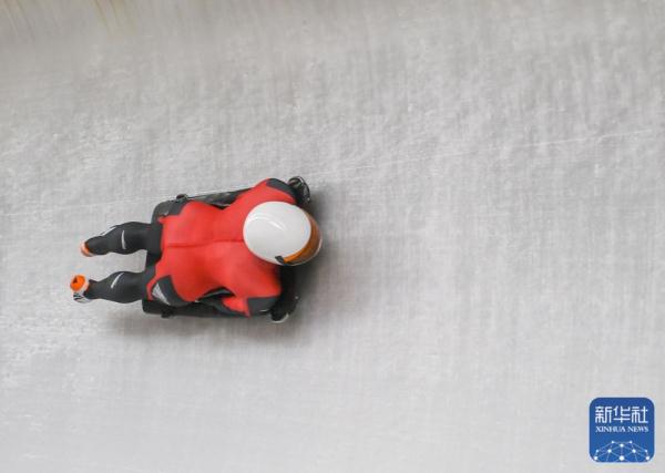 钢架雪车｜赵丹获女子钢架雪车冠军