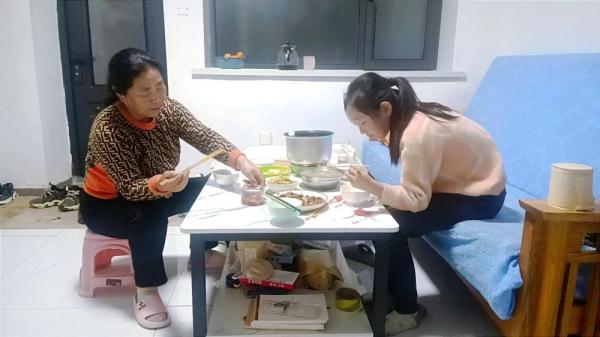 风雪寒夜访农家——新华社记者探访吉林舒兰洪灾重建村