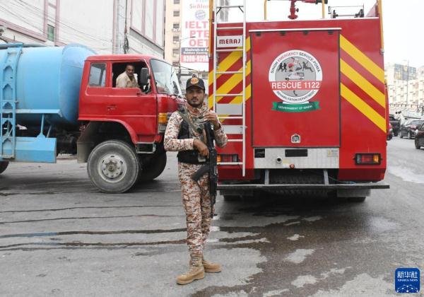 巴基斯坦南部一商场火灾致8人死亡