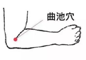 “妈，我手脖子疼！”“玩手机玩的！”