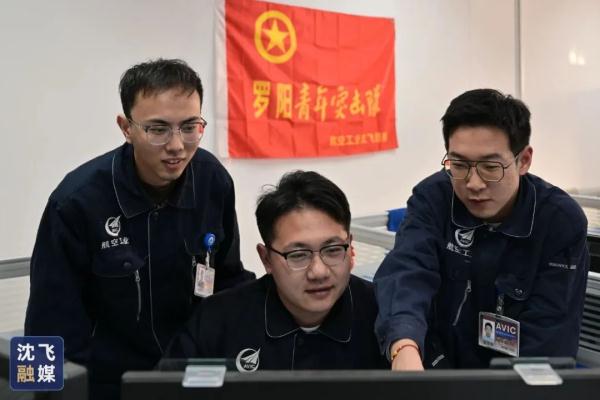 罗阳，那战机的呼啸，是为你而奏响！