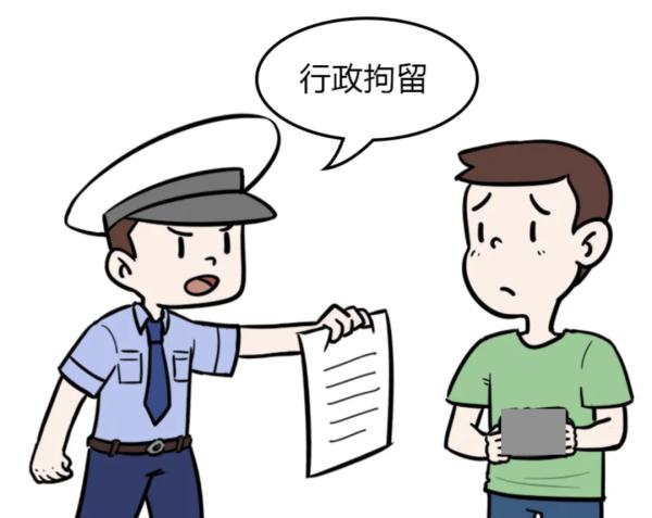 废品垛起火，现场浓烟滚滚！火灾原因查明后一男子被拘留
