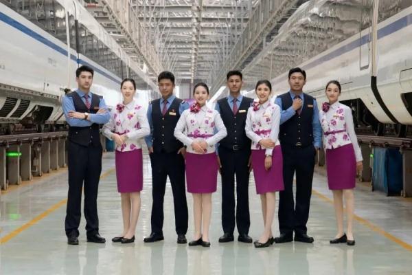 新线即将开通!这个乘务班组首次亮相! 新线即将开通!这个乘务班组首次亮相!