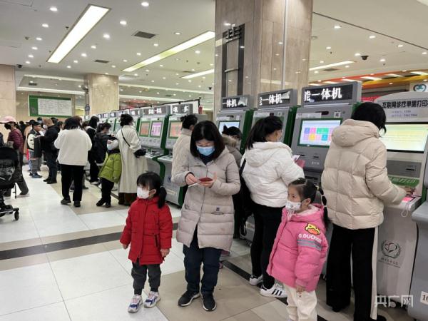 Hot search first! This virus is about 2.5 times as contagious as influenza →