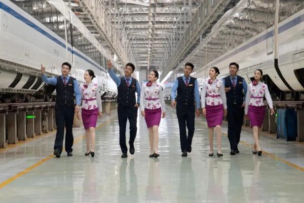 新线即将开通!这个乘务班组首次亮相! 新线即将开通!这个乘务班组首次亮相!