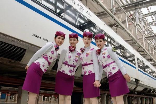 新线即将开通!这个乘务班组首次亮相! 新线即将开通!这个乘务班组首次亮相!