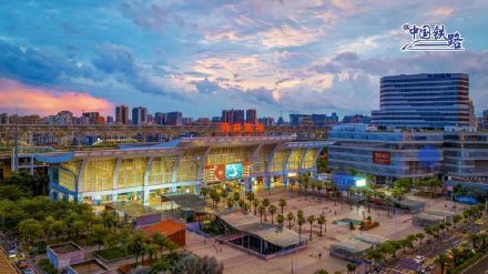 世界首条环岛高铁，你想去吗？