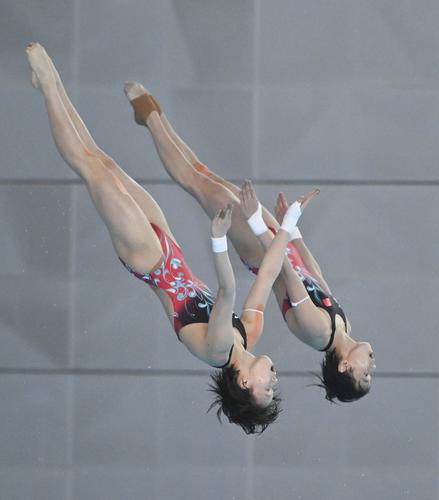 配合默契一路领先！全红婵陈芋汐全锦赛夺冠