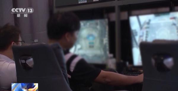 全国首例“AI外挂”案告破!揭秘背后破案过程 全国首例“AI外挂”案告破!揭秘背后破案过程