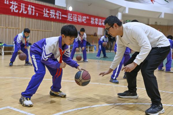 多彩社团让学生乐享课后时光