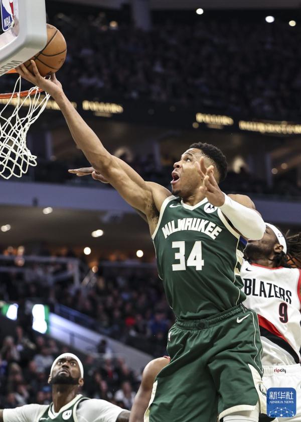 NBA常规赛 | 雄鹿胜开拓者