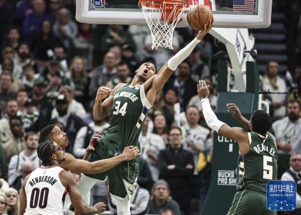 NBA常规赛 | 雄鹿胜开拓者