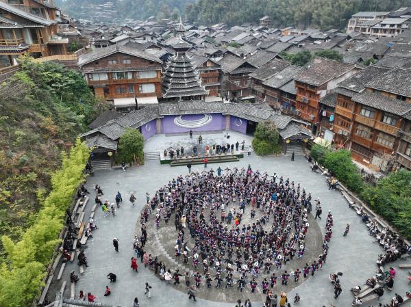 贵州肇兴:千人侗族大歌展非遗魅力 贵州肇兴:千人侗族大歌展非遗魅力