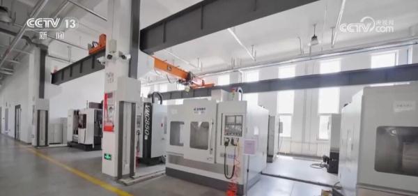 聚焦新领域 紧跟前沿应用 提升青年技能水平同步产业发展 聚焦新领域 紧跟前沿应用 提升青年技能水平同步产业发展