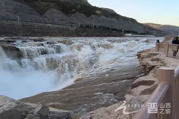 江山如画丨晴空洒雨浊浪如雪，壶口瀑布擦亮文旅名片