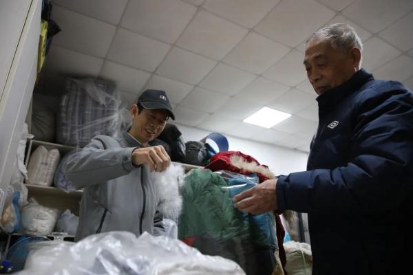 立省千元，上海也有！“旧羽绒服变羽绒被”火了，聪明的上海人不要错过→