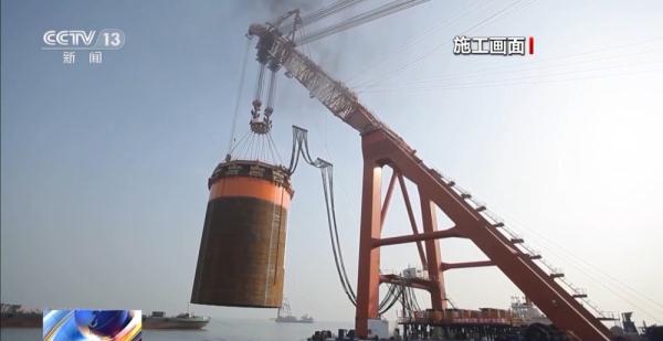 深中通道西人工岛：“海上鲲鹏” 成伶仃洋上新地标