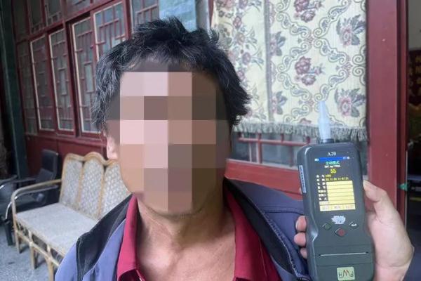 屡教不改,二次酒驾,侥幸之后必是严惩! 屡教不改,二次酒驾,侥幸之后必是严惩!