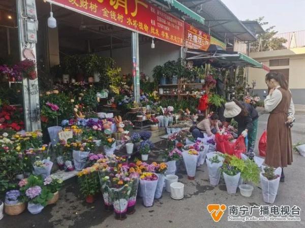 110元/扎！鲜花价格要翻倍？
