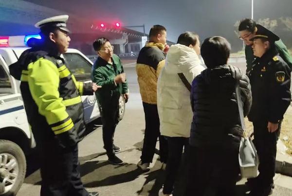 14岁男孩，骑行8小时从山东到河北，原来是……