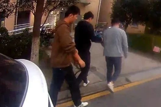 花钱可以消除“醉驾案底”?海宁警方:是骗局!抓! 花钱可以消除“醉驾案底”?海宁警方:是骗局!抓!