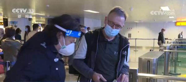 “国之交在于民相亲”签证政策不断优化 释放高水平对外开放红利 “国之交在于民相亲”签证政策不断优化 释放高水平对外开放红利