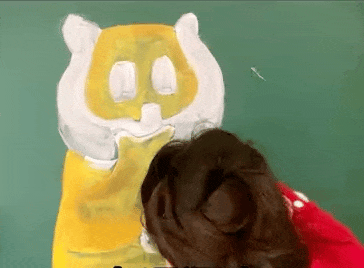 老师，您这粉笔画……舍不得擦呀！
