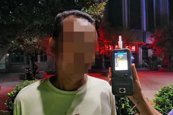 屡教不改,二次酒驾,侥幸之后必是严惩! 屡教不改,二次酒驾,侥幸之后必是严惩!