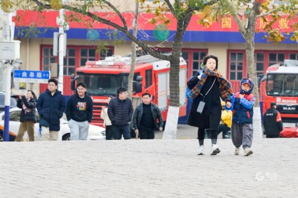 最低零下4℃，“冰冻”模式开启！秋裤已经抵挡不住了，青岛未来几天……