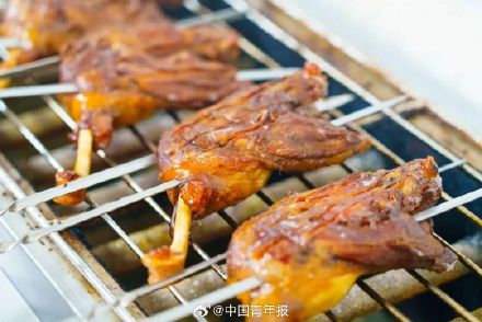 学校食堂有求必应是什么体验 学校食堂有求必应是什么体验