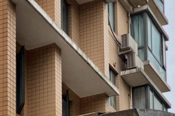 上海老人病逝留下黄浦江边住宅，多年未联系的继子分得数百万房产？法院改判了