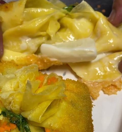 东北小吃“烤冰溜子”在南方夜市火了!东北人:没吃过! 东北小吃“烤冰溜子”在南方夜市火了!东北人:没吃过!